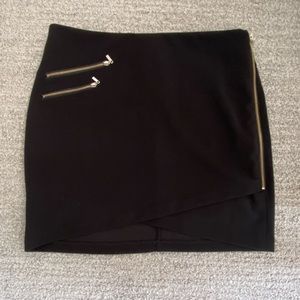 black & gold skirt - size large